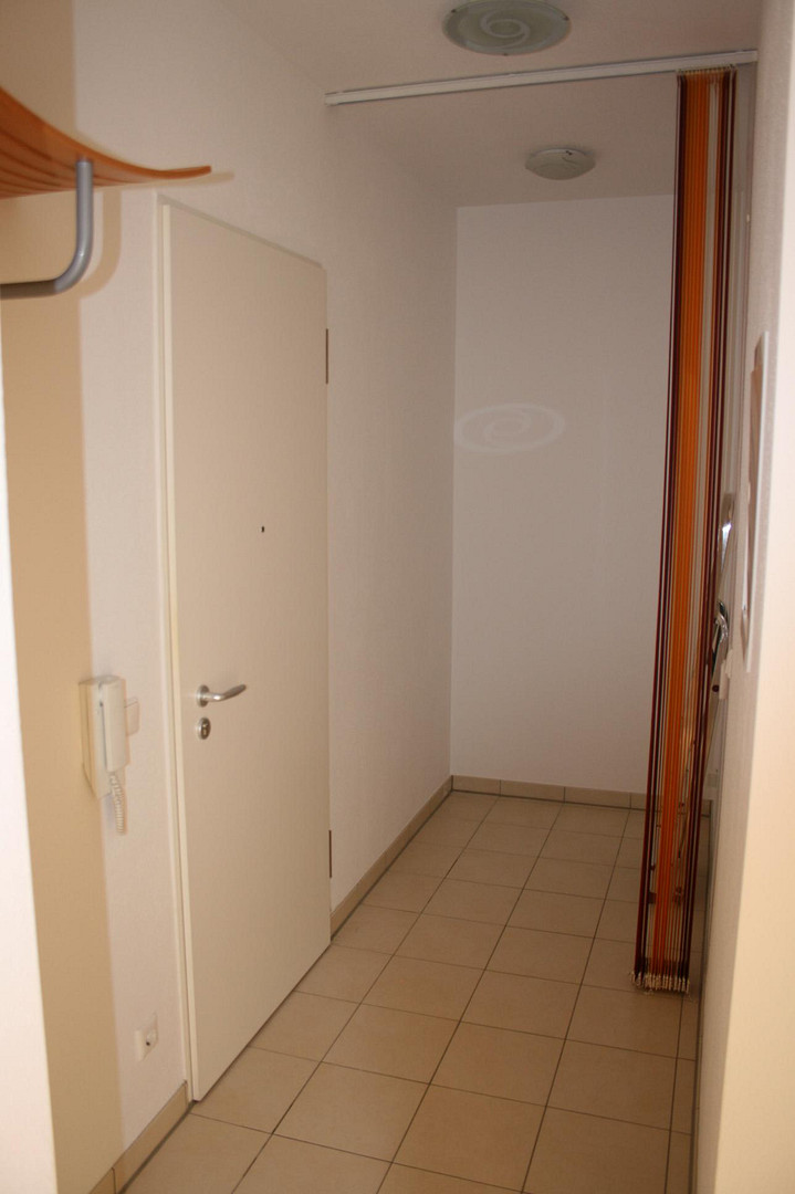 Schöne, helle, zentral gelegene 2-Zimmer-Wohnung mit Balkon – 82178 Puchheim(Puchheim-Bahnhof) – Vorschaubild 8