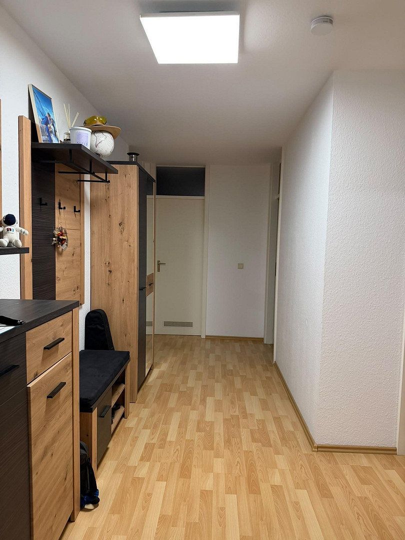 Tolle 3-Zimmer-Wohnung mit Aufzug+Balkon+Tiefgarage in Karlsruhe – Hallesche Allee 13, 76139 Karlsruhe(Hagsfeld) – Vorschaubild 2