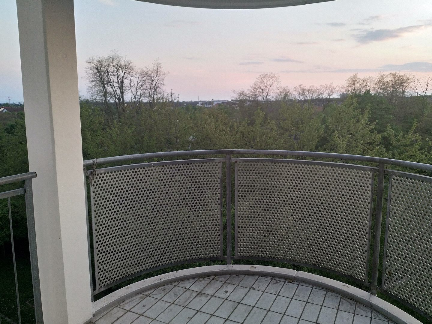 Tolle 3-Zimmer-Wohnung mit Aufzug+Balkon+Tiefgarage in Karlsruhe – Hallesche Allee 13, 76139 Karlsruhe(Hagsfeld) – Vorschaubild 15