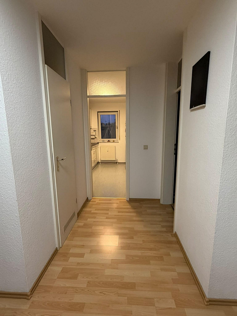 Tolle 3-Zimmer-Wohnung mit Aufzug+Balkon+Tiefgarage in Karlsruhe – Hallesche Allee 13, 76139 Karlsruhe(Hagsfeld) – Vorschaubild 9
