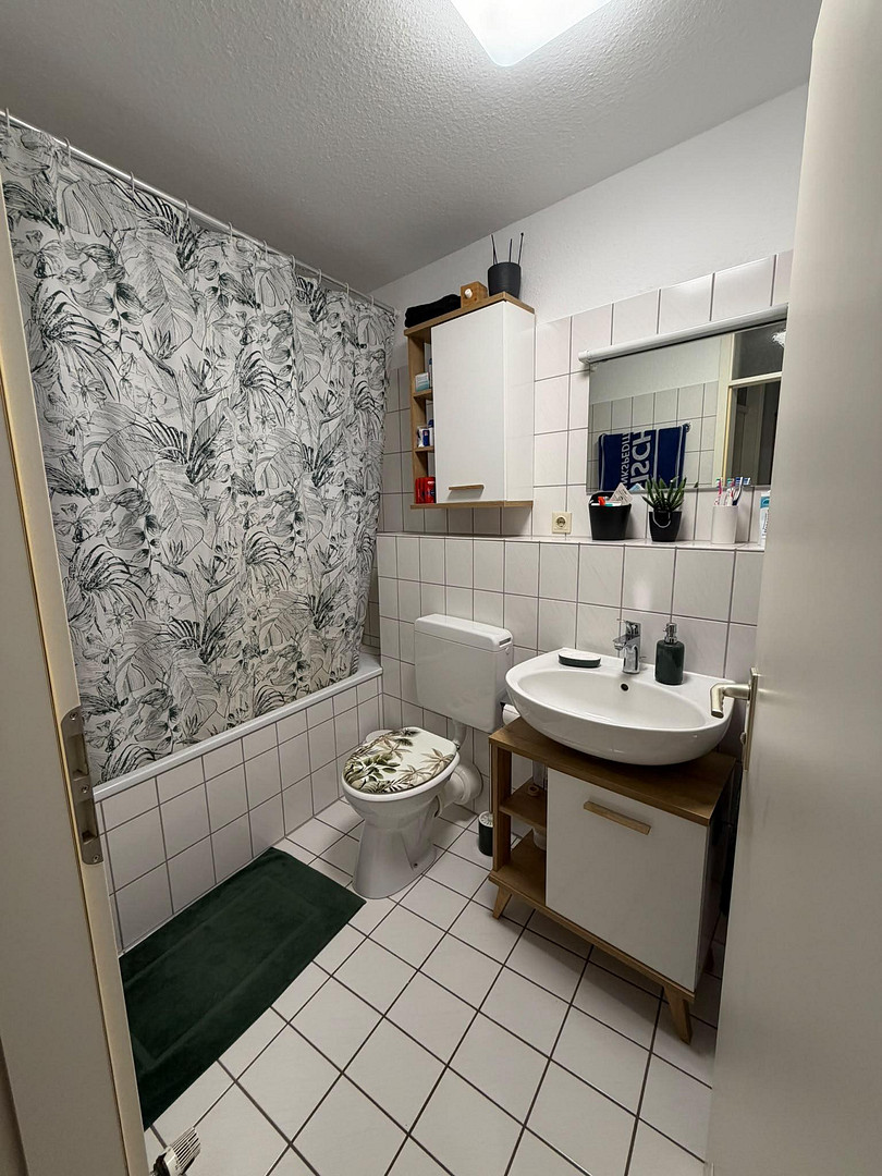 Tolle 3-Zimmer-Wohnung mit Aufzug+Balkon+Tiefgarage in Karlsruhe – Hallesche Allee 13, 76139 Karlsruhe(Hagsfeld) – Vorschaubild 11
