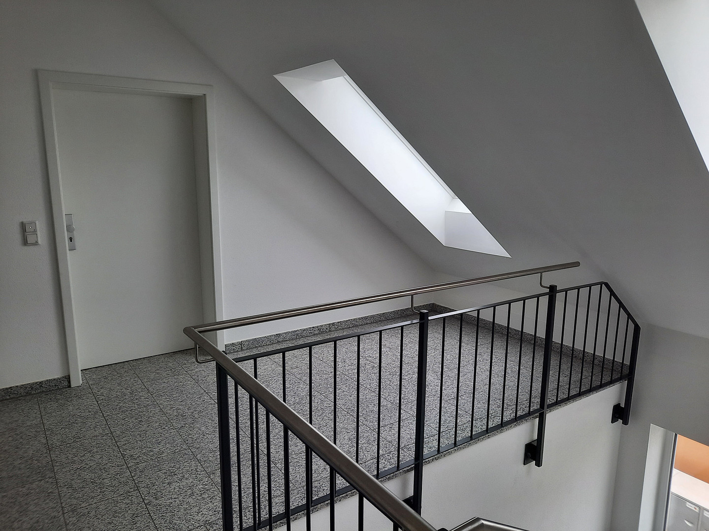 Ideal für Singles oder Paare-Neuwertige DG-Wohnung in Bestlage von Ingolstadt – Haltmayrstraße, 85049 Ingolstadt – Vorschaubild 11