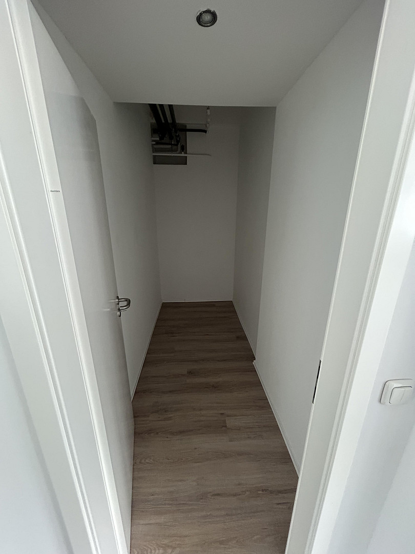 Lichtdurchflutete 3 Zimmer Wohnung im 4. OG in Wuppertal-Vohwinkel – Bahnstraße 28, 42327 Wuppertal(Vohwinkel) – Vorschaubild 13