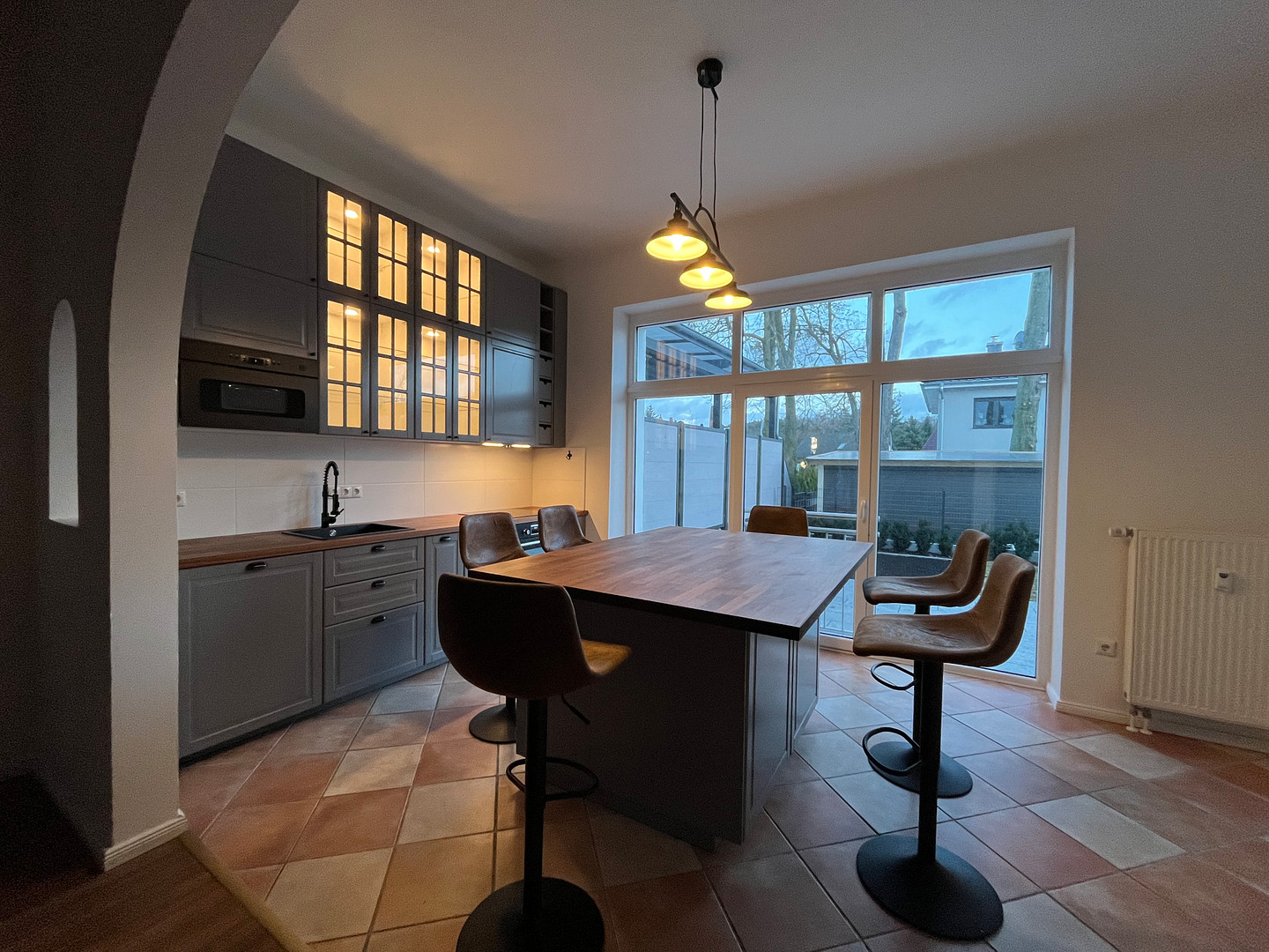 Die besondere Gelegenheit, Atelierwohnung in Villenlage, modernisiert, 2 Bäder – Landhausstr. 1a, 15344 Strausberg – Vorschaubild 2