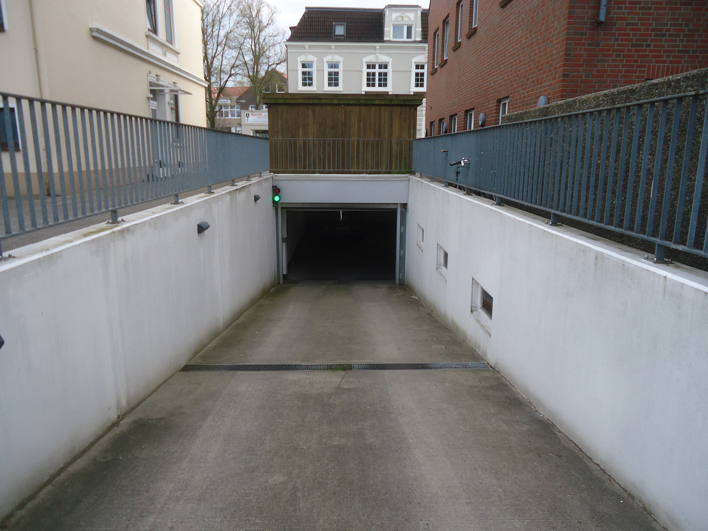 Helle freundliche Wohnung – 25469 Halstenbek – Vorschaubild 19