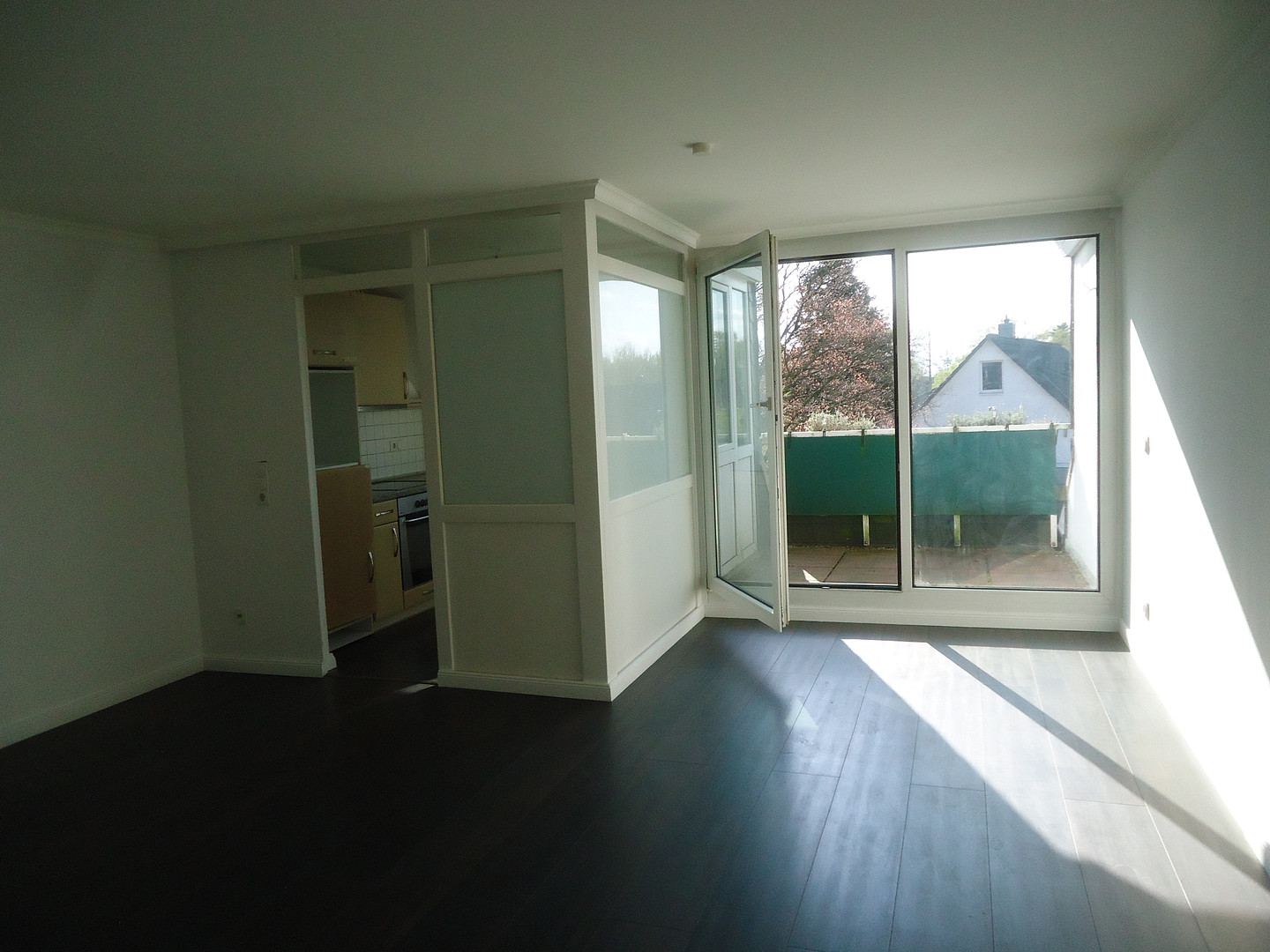 Helle freundliche Wohnung – 25469 Halstenbek – Vorschaubild 2