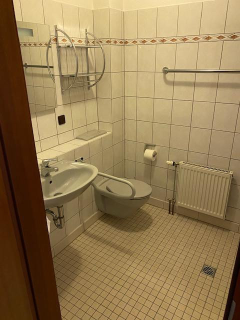 Pendlerwohnungen in der Seniorenresidenz in Wuppertal – Rathenaustr. 1, 42277 Wuppertal(Oberbarmen) – Vorschaubild 8