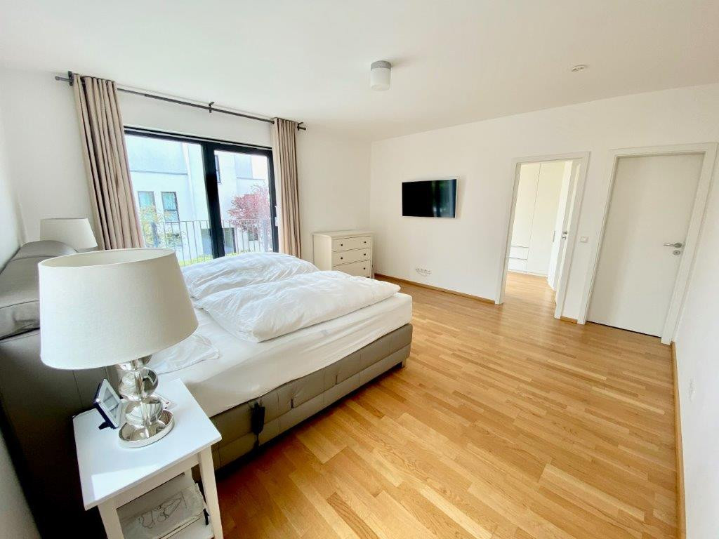 Traumhaus für höchste Ansprüche in Frankfurt Riedberg – Ottilie-Wildermuth-Weg 4, 60438 Frankfurt(Riedberg) – Vorschaubild 13