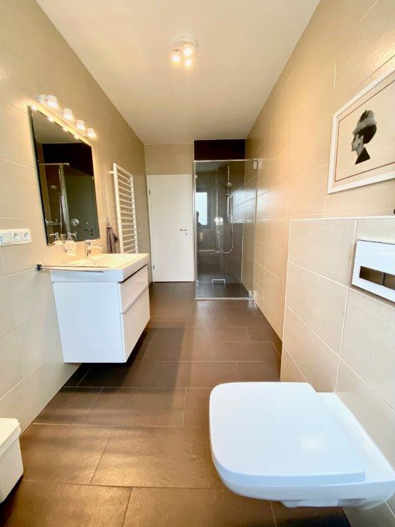 Traumhaus für höchste Ansprüche in Frankfurt Riedberg – Ottilie-Wildermuth-Weg 4, 60438 Frankfurt(Riedberg) – Vorschaubild 4