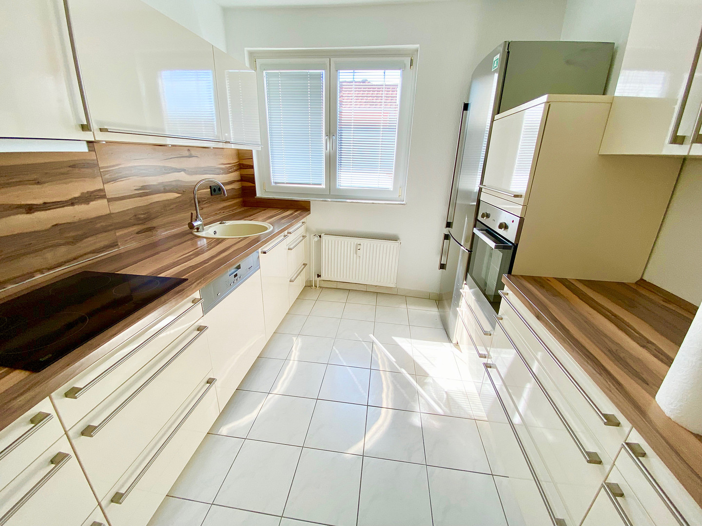4-Zi.-Maisonette inkl. Garage in Frankfurt – Top-Rendite (5,5 %) oder Eigenbedarf möglich! – 65929 Frankfurt Unterliederbach(Unterliederbach) – Vorschaubild 11