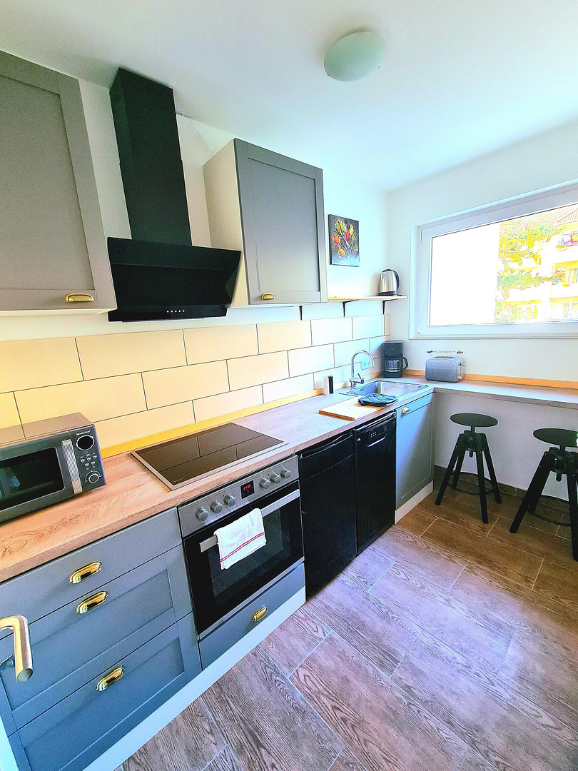 Hochwertig kernsanierte und möblierte 1,5 Zimmer Whg, schlüsselfertig mit Balkon und Küche-Derendorf – Rather Straße 94, 40476 Düsseldorf(Derendorf) – Vorschaubild 7