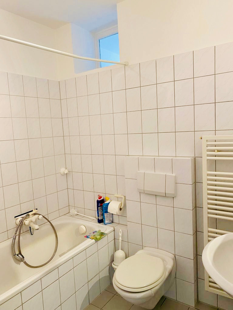 Schöne 1-Zimmer-Wohnung mit Einbauküche Bad und Balkon in Wiesbaden #11 – Schiersteiner Straße, 65187 Wiesbaden – Vorschaubild 5