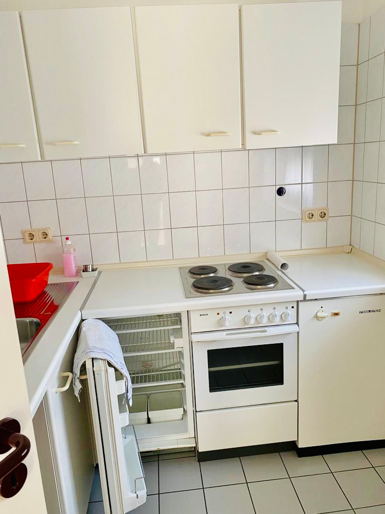 Schöne 1-Zimmer-Wohnung mit Einbauküche Bad und Balkon in Wiesbaden #11 – Schiersteiner Straße, 65187 Wiesbaden – Vorschaubild 3