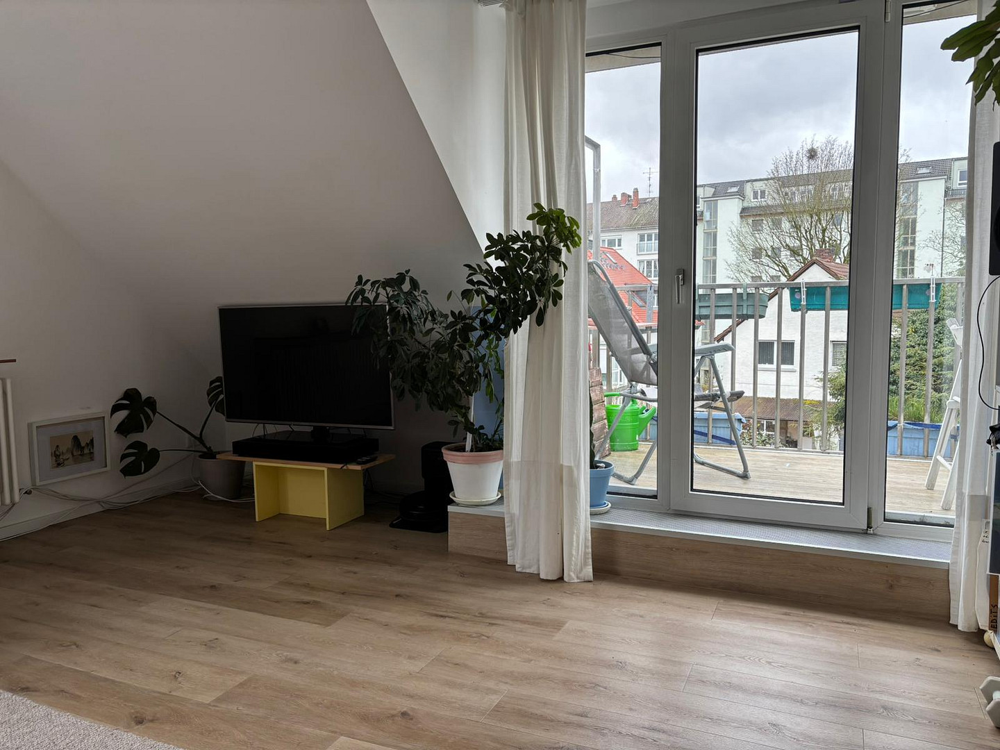 Property thumbnail 12