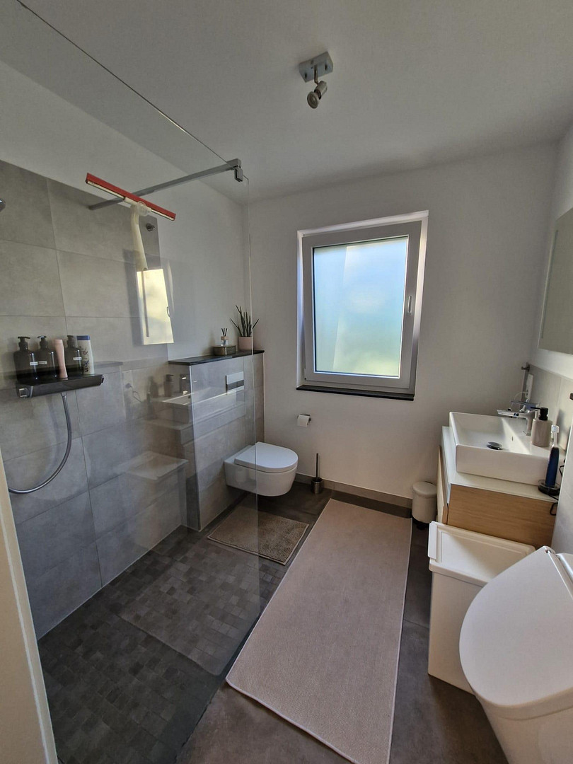 Moderne, großzügig geschnittene,lichtdurchflutete Wohnung in Architektenhaus – Essen(Heidhausen) – Vorschaubild 13