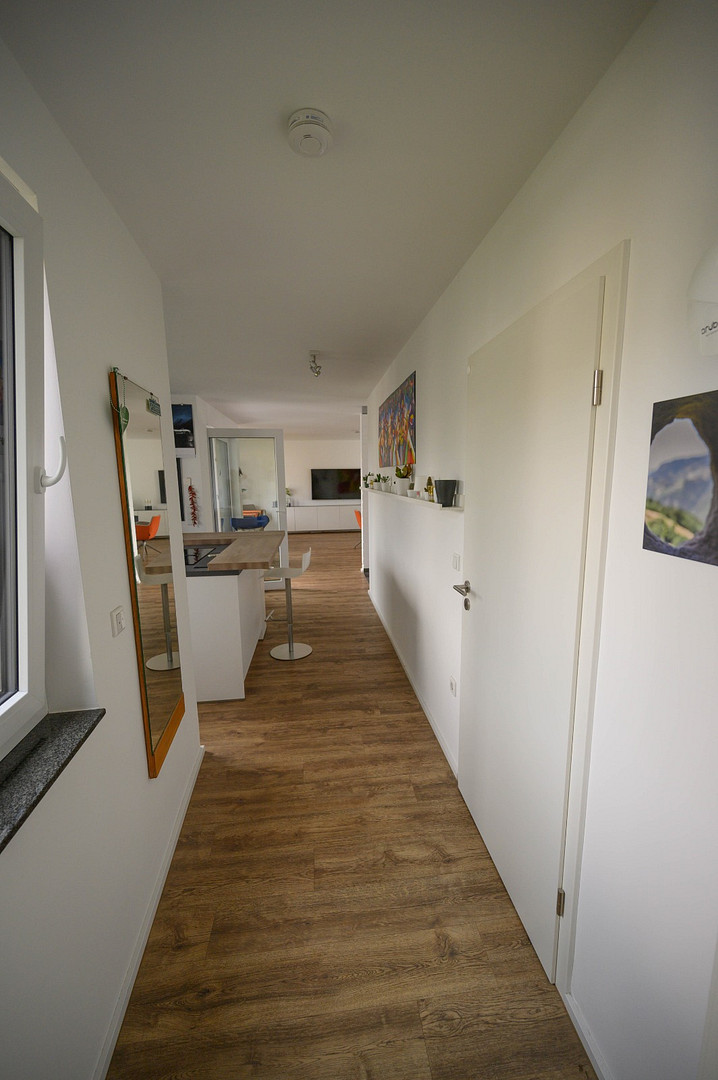 Moderne, großzügig geschnittene,lichtdurchflutete Wohnung in Architektenhaus – Essen(Heidhausen) – Vorschaubild 10