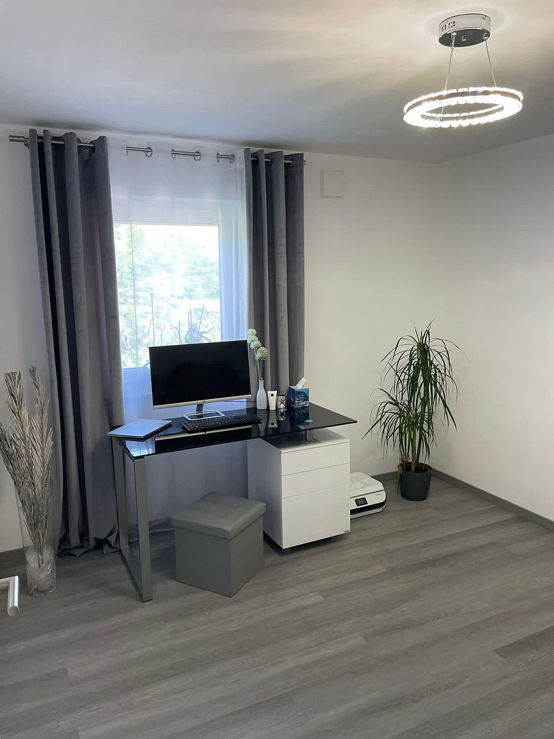 Moderne Doppelhaushälfte in ruhiger, sonniger Lage am Stadtrand von Ingolstadt – Ingolstadt – Vorschaubild 14