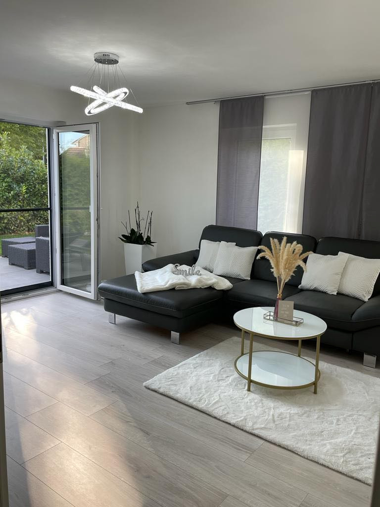 Moderne Doppelhaushälfte in ruhiger, sonniger Lage am Stadtrand von Ingolstadt – Ingolstadt – Vorschaubild 5