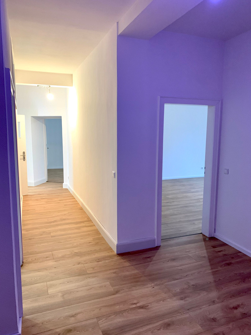 Kernsanierte 99 qm Wohnung mit Einbauküche zum Erstbezug inkl. neuer Einbauküche