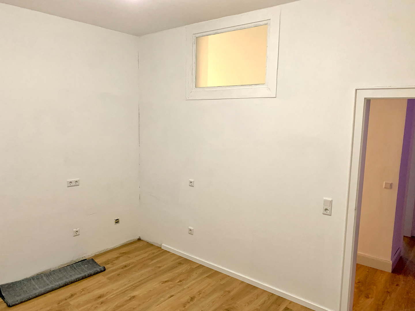 Kernsanierte 99 qm Wohnung mit Einbauküche zum Erstbezug inkl. neuer Einbauküche – Brehmstraße 75, 40239 Düsseldorf(Düsseltal) – Vorschaubild 16