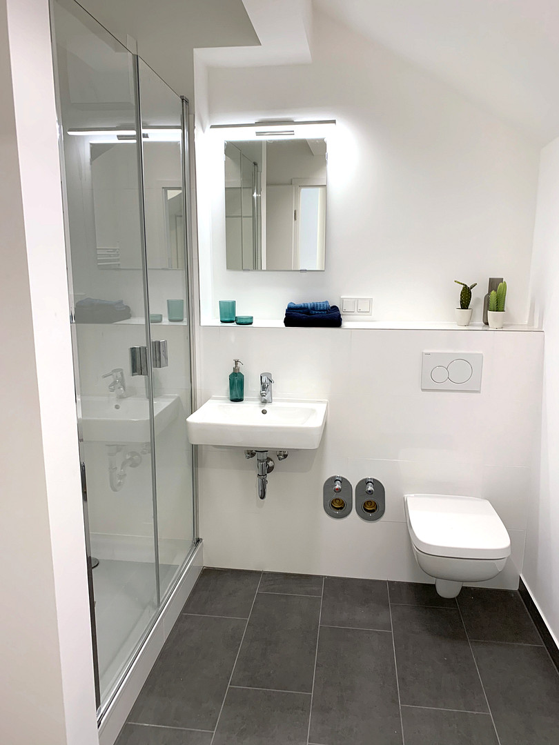 Hochwertige 1,5-Zimmer-Wohnung mit Südwest-Balkon in Hamburg-Marienthal – Holstenhofweg 10, 22041 Hamburg(Wandsbek) – Vorschaubild 5