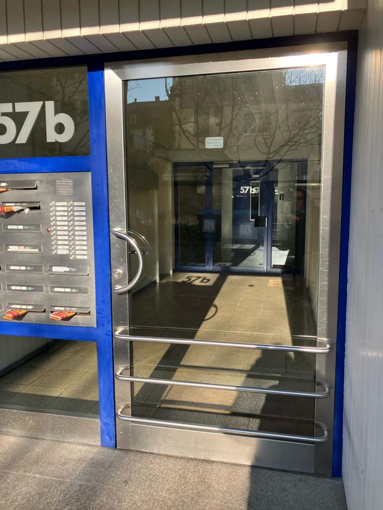 Keine Maklergebühren! Mitten in der Stadt - trotzdem sehr ruhige Lage – Sophienstr. 57b, 76133 Karlsruhe(Innenstadt-West) – Vorschaubild 2