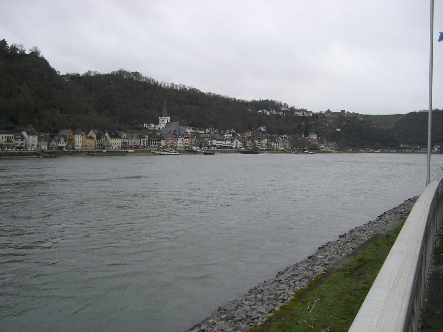 1. Linie am Rhein, Sonnenseite, Sankt Goarshausen Mittelhaus 145 QM – Rheinstrasse 28, 56346 Sankt Goarshausen – Vorschaubild 7
