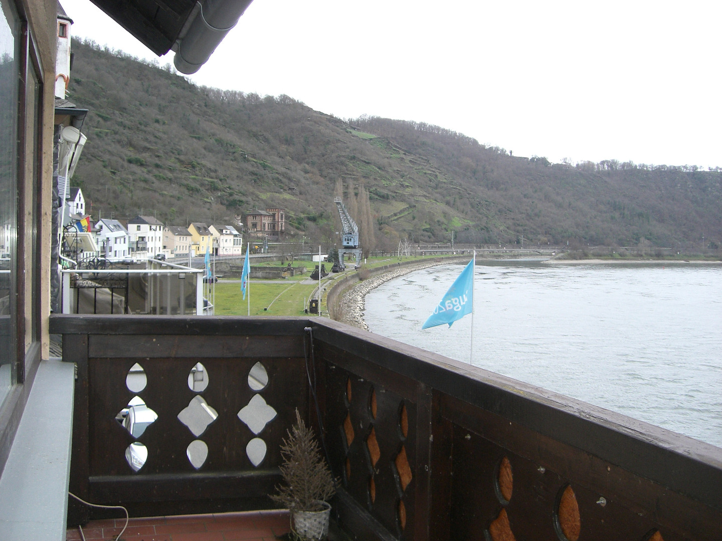 1. Linie am Rhein, Sonnenseite, Sankt Goarshausen Mittelhaus 145 QM – Rheinstrasse 28, 56346 Sankt Goarshausen – Vorschaubild 15