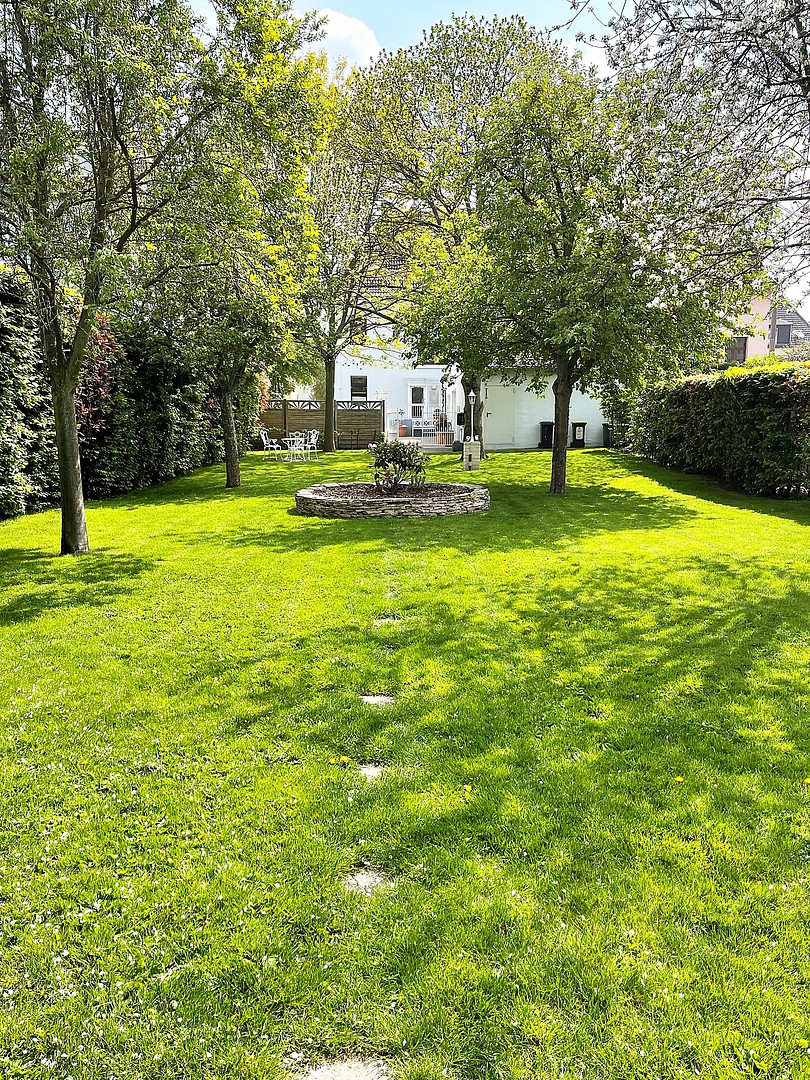 Wohnen und Arbeiten: Stilvolles Mehrfamilien- und Geschäftshaus mit großem Garten. – Dortmund(Wambel) – Vorschaubild 6