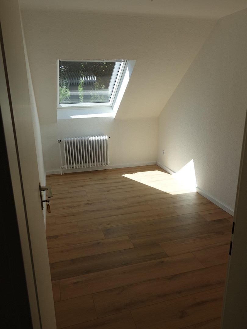 umfangreich saniertes Mittelreihenhaus in Geestemünde – Am Oberhamm 124e, 27570 Bremerhaven(Geestemünde-Süd) – Vorschaubild 9