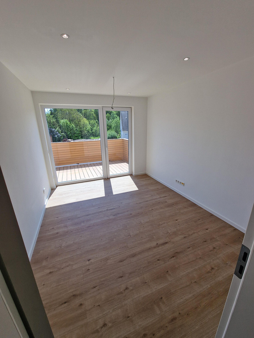 hochwertiges 6-Zimmer-Reihenhaus mit Terrasse, Balkon, Dachloggia, Garage und Smart-Home-Ausstattung – Plaußiger Dorfstr. 24e, 4349 Leipzig(Plaußig-Portitz) – Vorschaubild 5
