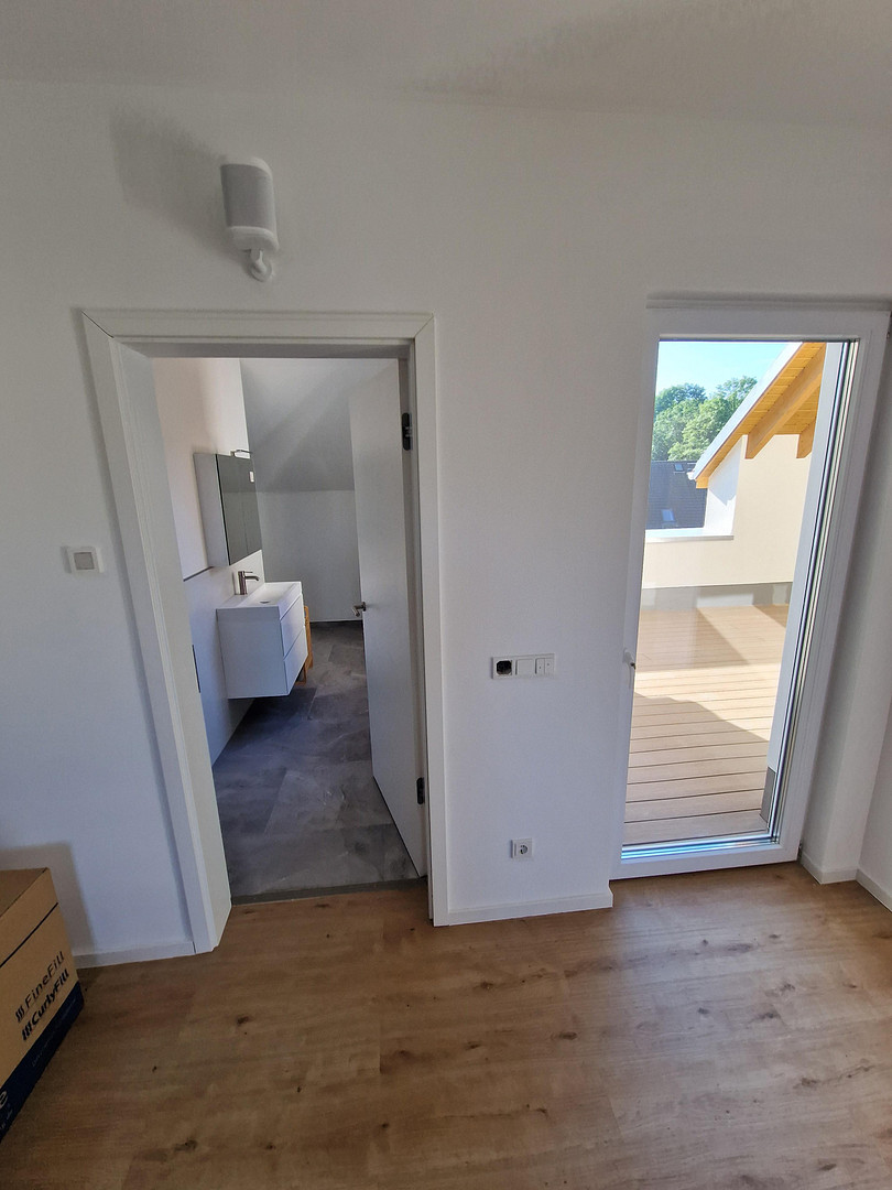 hochwertiges 6-Zimmer-Reihenhaus mit Terrasse, Balkon, Dachloggia, Garage und Smart-Home-Ausstattung – Plaußiger Dorfstr. 24e, 4349 Leipzig(Plaußig-Portitz) – Vorschaubild 3