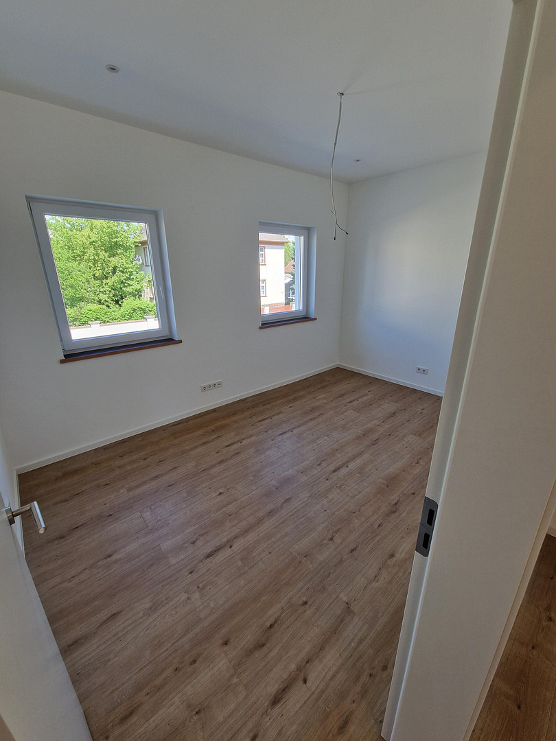 hochwertiges 6-Zimmer-Reihenhaus mit Terrasse, Balkon, Dachloggia, Garage und Smart-Home-Ausstattung – Plaußiger Dorfstr. 24e, 4349 Leipzig(Plaußig-Portitz) – Vorschaubild 9