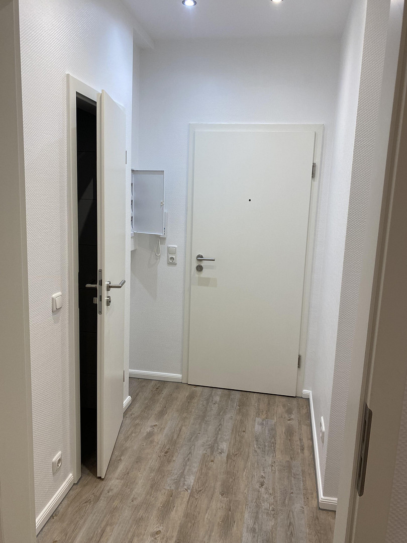 Kernsaniertes (2023) Appartment 3.OG,   Fernwärme, lichtdurchflutet, LED-Strahler, Rheinhausen – Hochemmericher Straße 64, 47226 Duisburg(Hochemmerich) – Vorschaubild 11