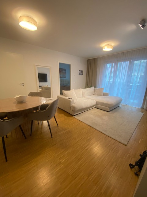 - Neuwertig -nach Erstbezug helle 2 Zimmer Wohnung - KfW 40+ , EBK, Balkon