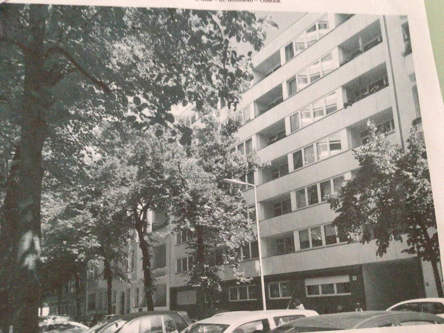 Exklusive, modernisierte und möblierte 2,5-Zimmer DG-Wohnung und Tiefgarage. – Karlsruhe Straße / Kurfürstendamm, 10711 Berlin(Halensee) – Vorschaubild 16