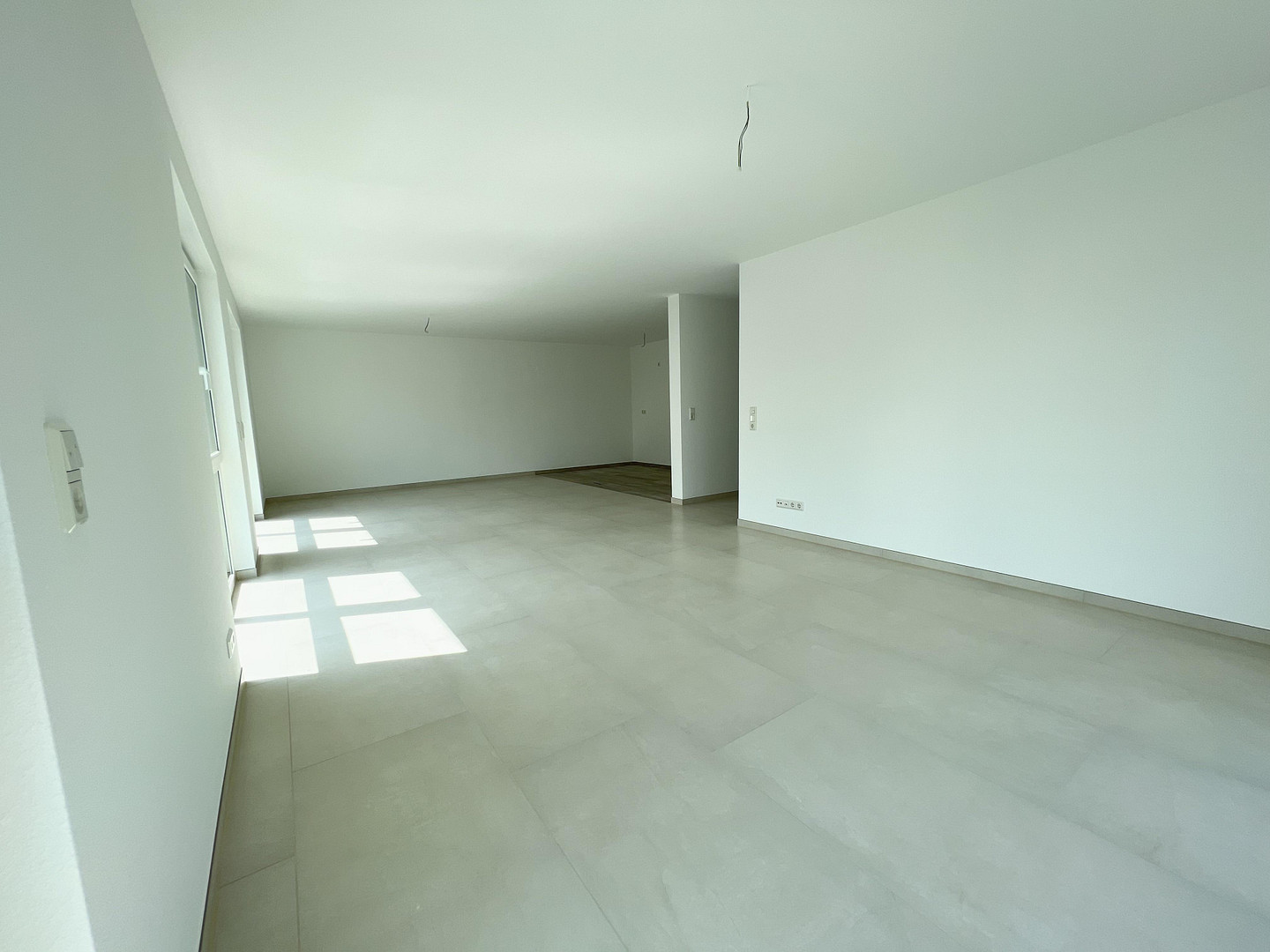 3 Zimmer Wohnung Baujahr 2022 mit kleinem Garten – Misburg(Misburg-Nord) – Vorschaubild 2