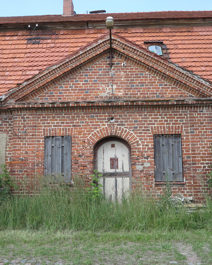 eines der letzten, erhaltenen SCHEUNENGUTSHÄUSER (mit 4-6 ha. Naturgrundstück) – Ivenack(Goddin) – Vorschaubild 48