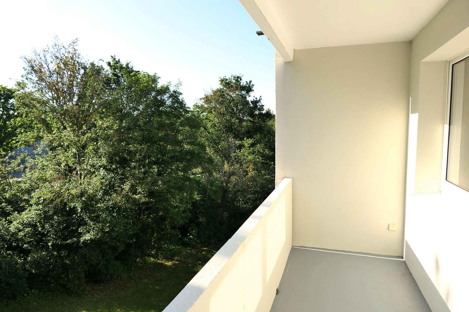 *V Privat* 2 Zimmer Wohnung - Modern Kersaniert - Fernwärme - ab sofort verfügbar – Wiesbaden – Vorschaubild 6