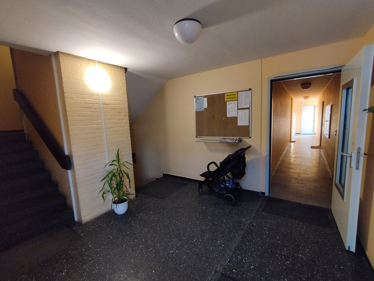Helle 3 Zimmer- Ergeschosswohnung | inkl. Einbauküche + Balkon – Sternstr. 54, 47798 Krefeld(Stadtmitte) – Vorschaubild 7
