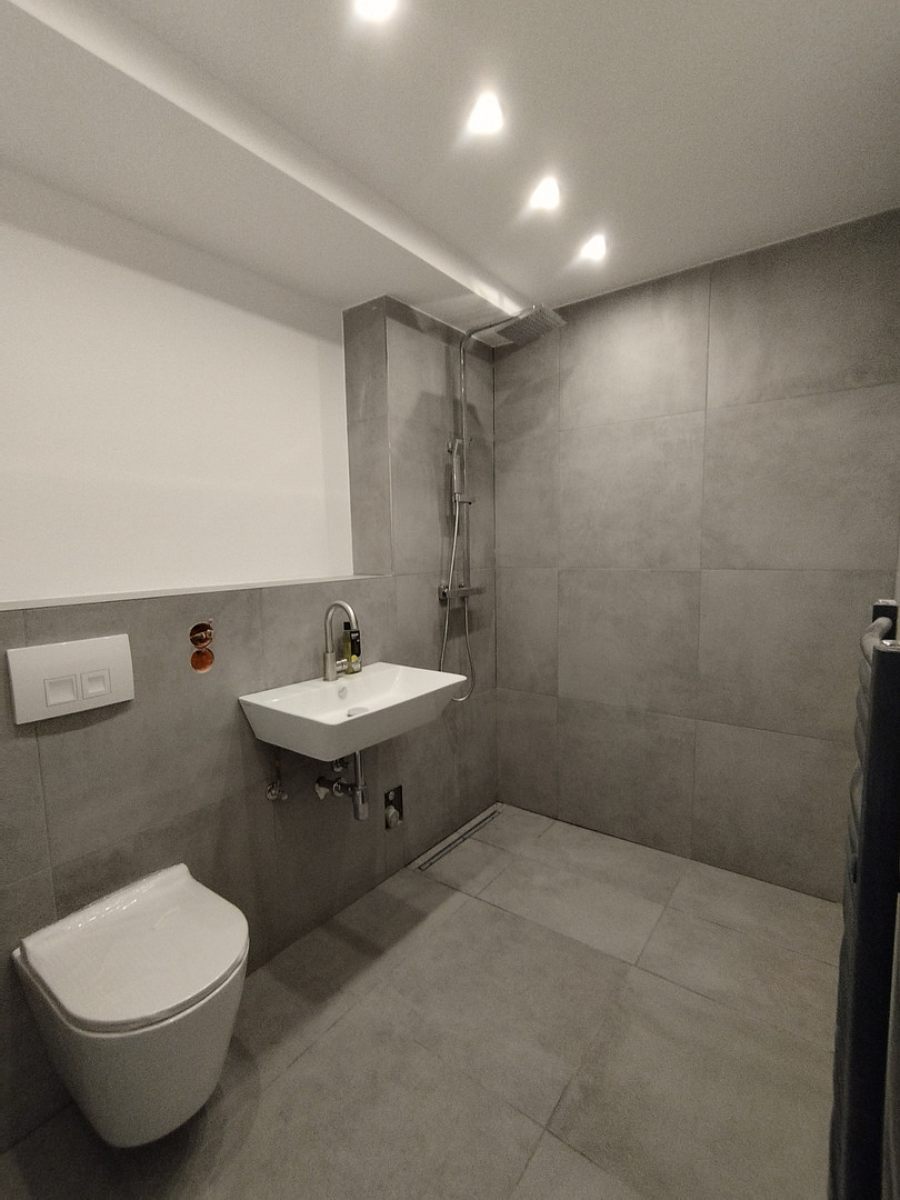 Helle 3 Zimmer- Ergeschosswohnung | inkl. Einbauküche + Balkon – Sternstr. 54, 47798 Krefeld(Stadtmitte) – Vorschaubild 2