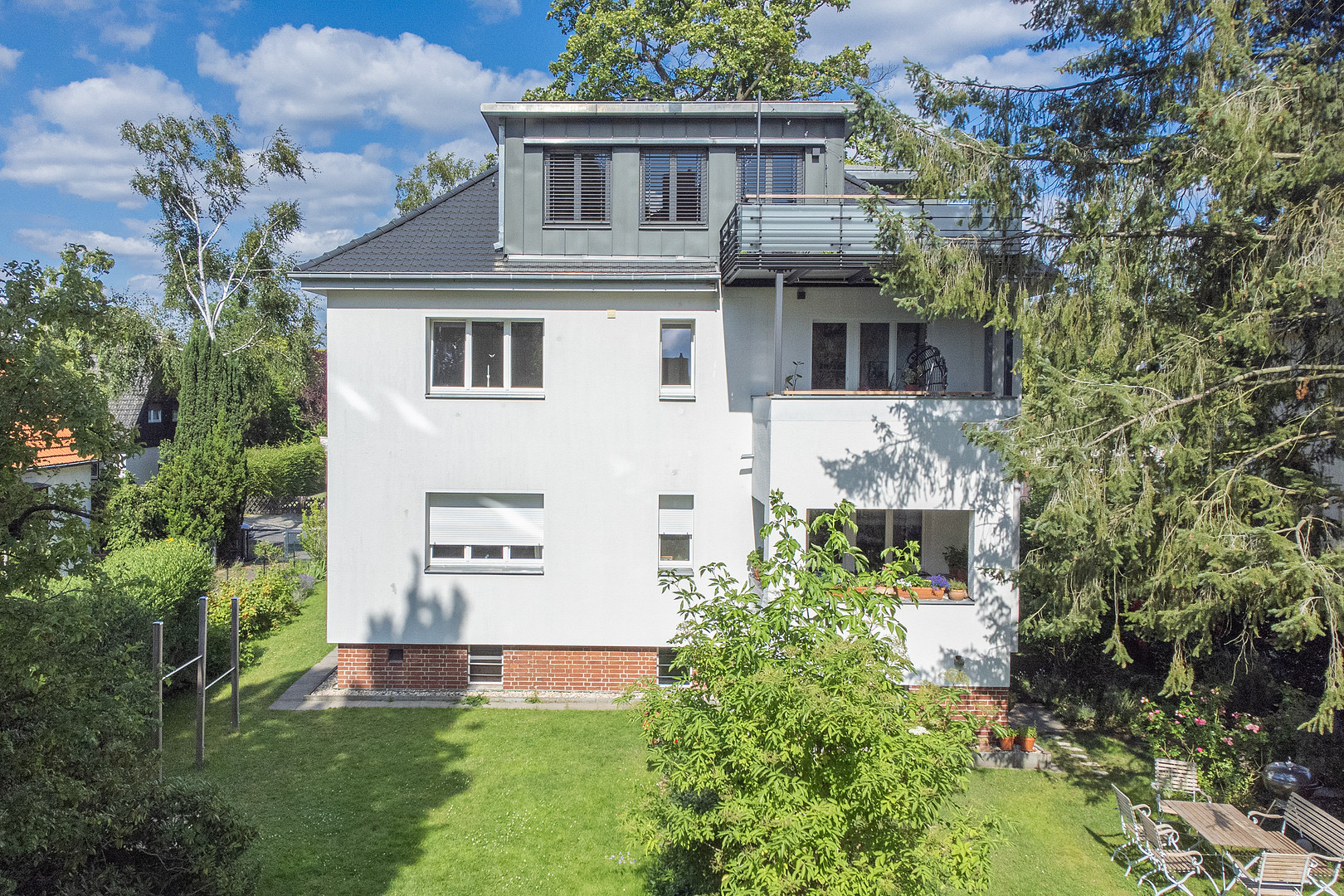 Wohnen + Kapitalanlage: Top gepflegtes, aufwendig saniertes 30er-Jahre-Haus in 1A-Lage Zehlendorf – 14167 Berlin(Zehlendorf) – Vorschaubild 12