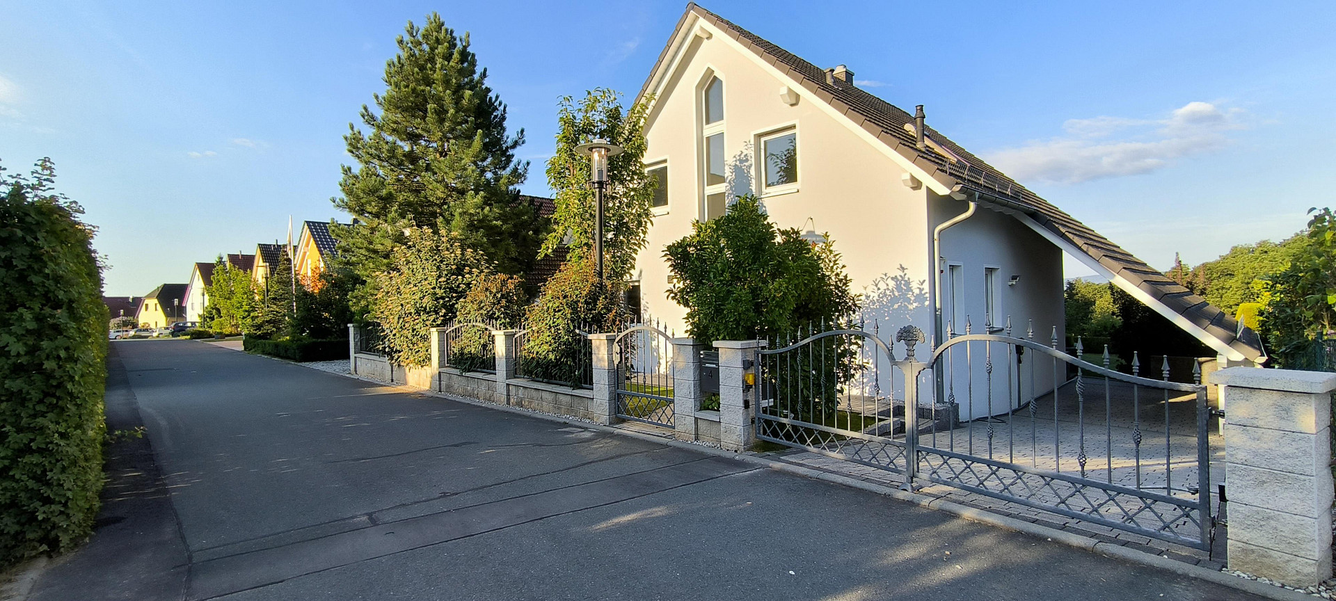 Exklusives Wohnen im Grünen – Architektur mit Weitblick – Jena(Ilmnitz) – Vorschaubild 3