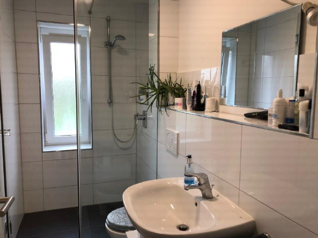 LA SCHÖNBRUNN: sehr schöne und helle 2 ZKB mit Wohnküche u. EBK – 84036 Landshut – Vorschaubild 7