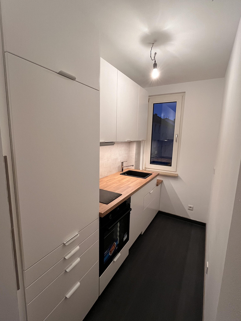 Umfangreich sanierte, helle Wohnung mit Balkon (EK,Waschmaschine,Keller) – In der Elb 1, 40229 Düsseldorf(Eller) – Vorschaubild 6