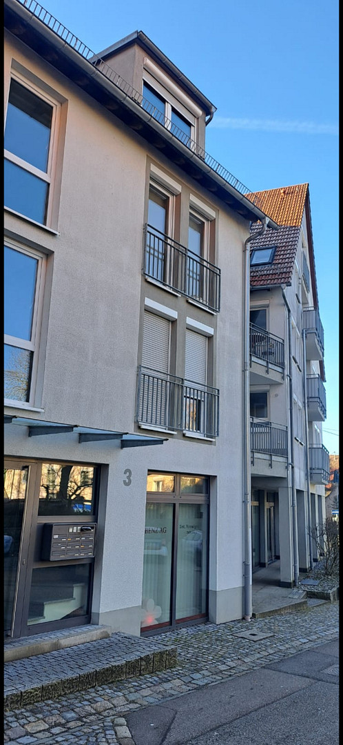 Attraktive Zweizimmerwohnung mit Einbauküche und Balkon