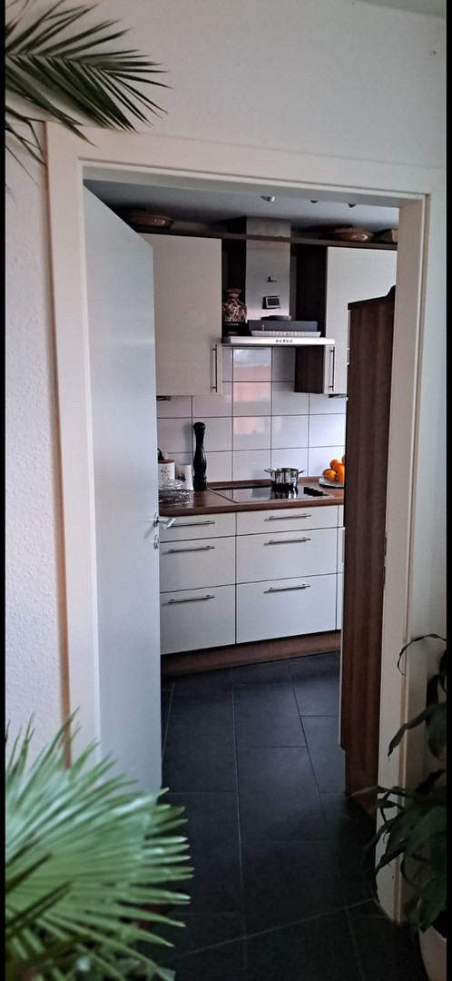 Attraktive Zweizimmerwohnung mit Einbauküche und Balkon – Foto 8