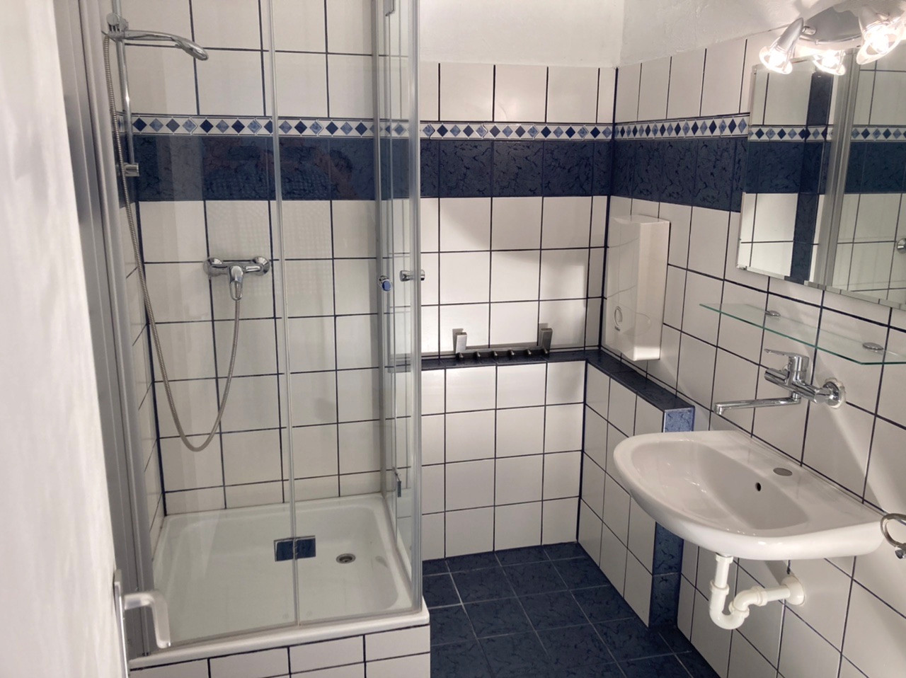 Sofort beziehbare hübsche saubere Eigentumswohnung zu vermieten – Am Alten Weg 33, 55127 Mainz-Marienborn(Marienborn) – Vorschaubild 14