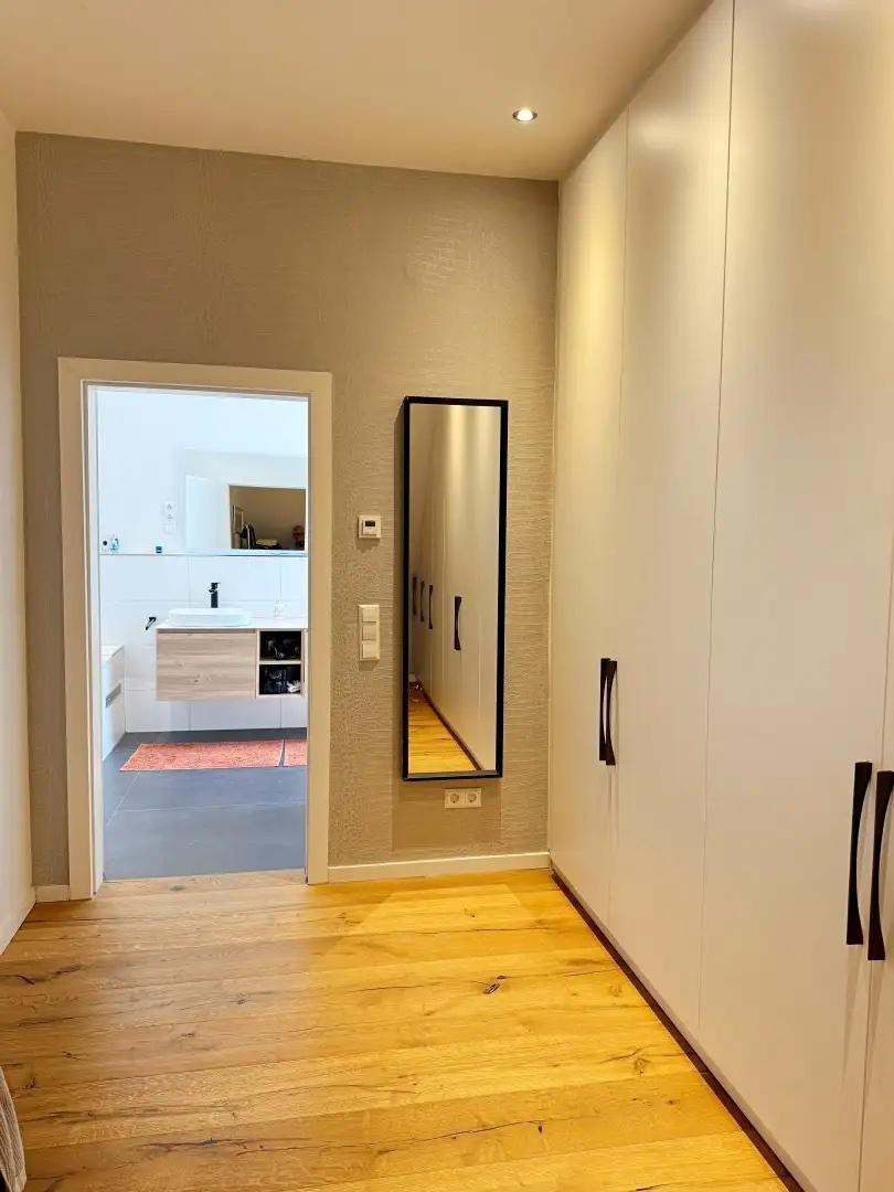 Zukunftssicheres Design-Atriumhaus: Klasse B, 12kWp PV, Klima, Kamin & Einlieger-Option – Karlsruhe(Daxlanden) – Vorschaubild 16