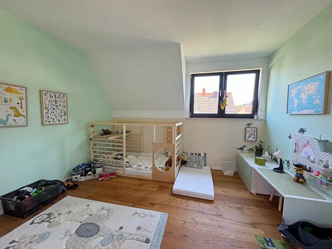 Zukunftssicheres Design-Atriumhaus: Klasse B, 12kWp PV, Klima, Kamin & Einlieger-Option – Karlsruhe(Daxlanden) – Vorschaubild 12
